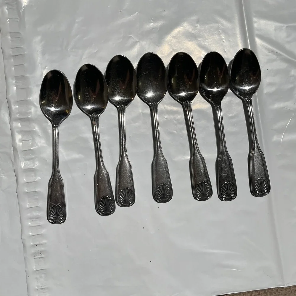 Vintage Japan Stainless Steel Teaspoons Set of 7 Shell Pattern Flatware